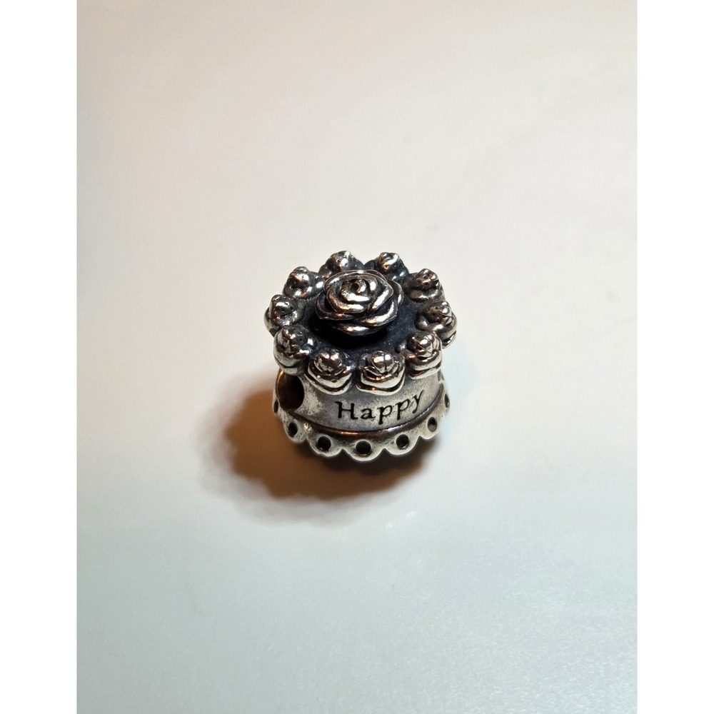 Retired Authentic Pandora HAPPY BIRTHDAY CAKE Charm 791289